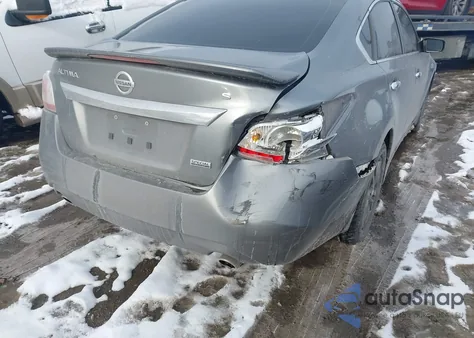 2015 Nissan Altima 2.5 S from USA, damaged, VIN 1N4AL3AP6FC470703